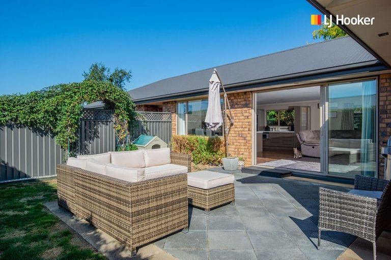 Photo of property in 1 Watt Street, Mosgiel, 9024