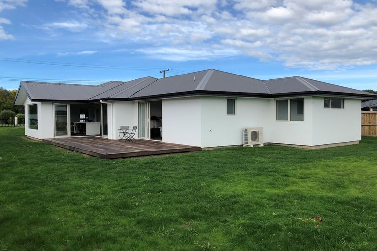Photo of property in 117 Wingatui Road, Mosgiel, 9024