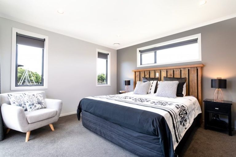 Photo of property in 37 Mike Smith Drive, Cambridge, 3434