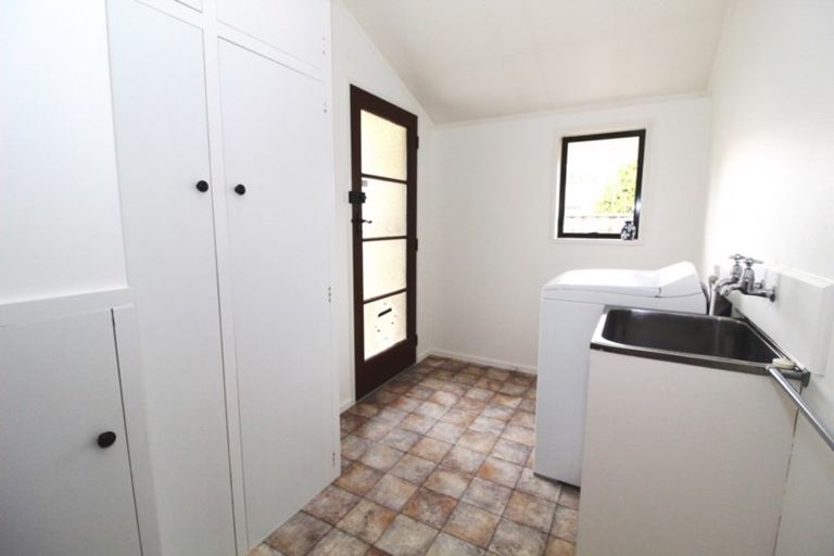 Photo of property in 3 Andrew Street, Waimate, 7924