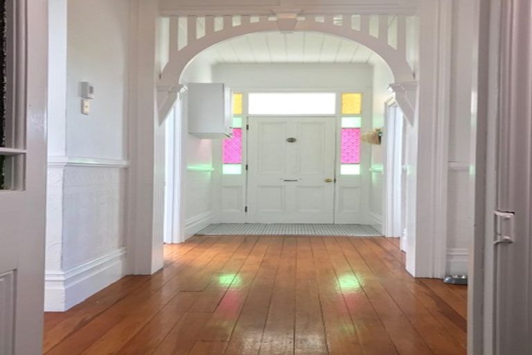 Photo of property in 99 Walker Street, Ashburton, 7700