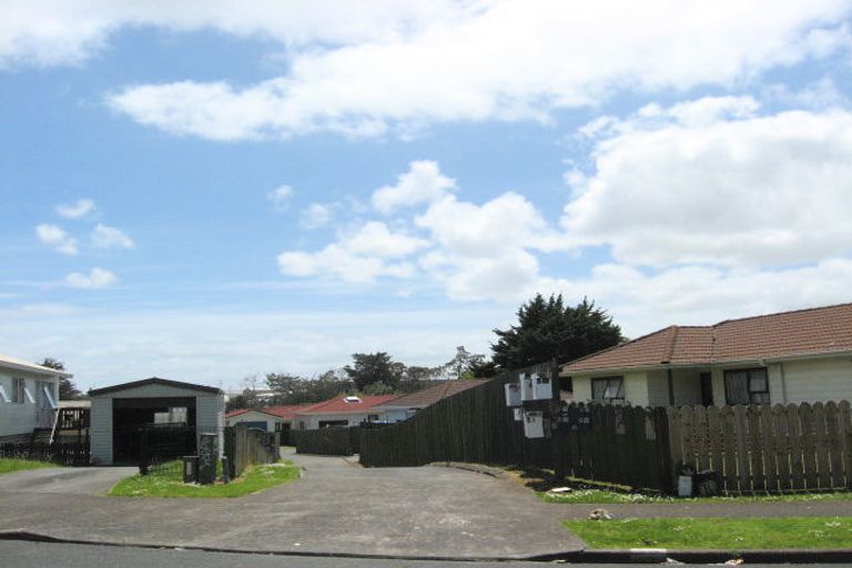 Photo of property in 31 Finlayson Avenue, Clendon Park, Auckland, 2103