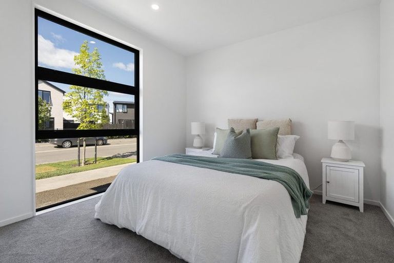 Photo of property in 17 Miromiro Street, Broomfield, Christchurch, 8042