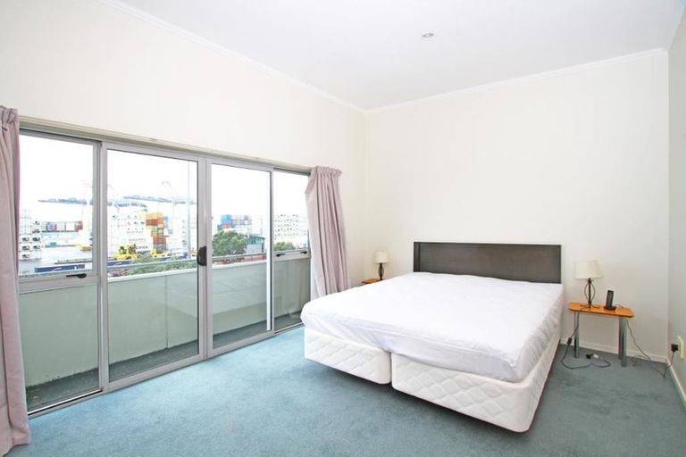 Photo of property in 5a/8 Quay Street, Auckland Central, Auckland, 1010