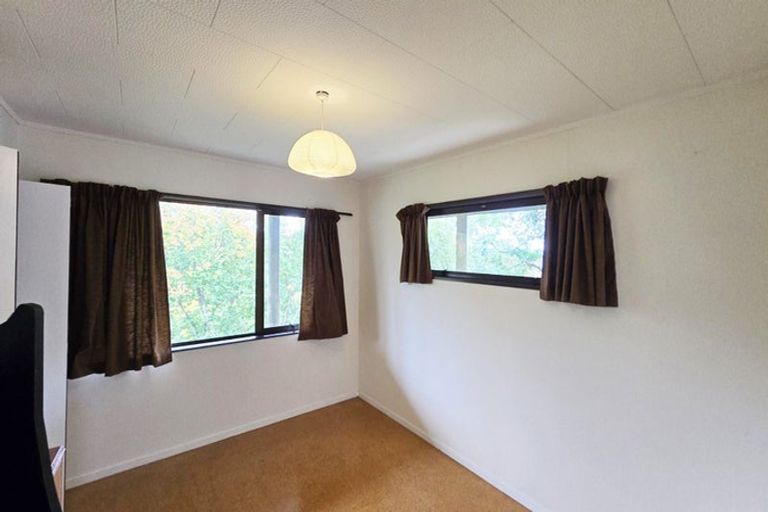 Photo of property in 27 Burns Road, Hospital Hill, Napier, 4110