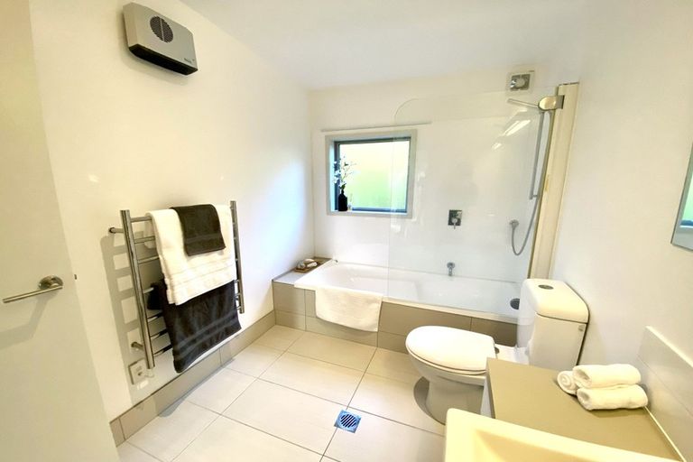 Photo of property in 54 Saddleback Grove, Karori, Wellington, 6012