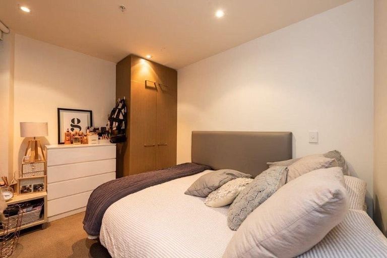 Photo of property in Forte Apartments, 44/13 College Street, Te Aro, Wellington, 6011