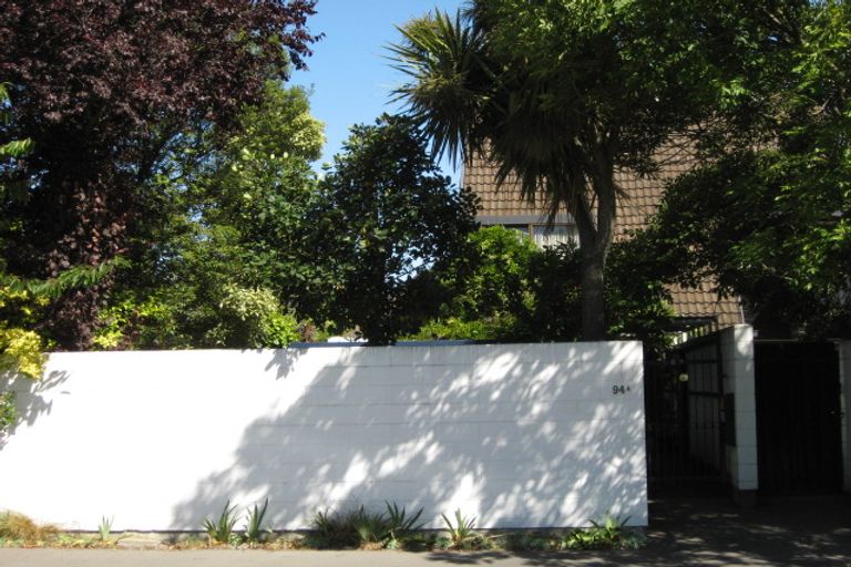 Photo of property in 94b Aikmans Road, Merivale, Christchurch, 8014