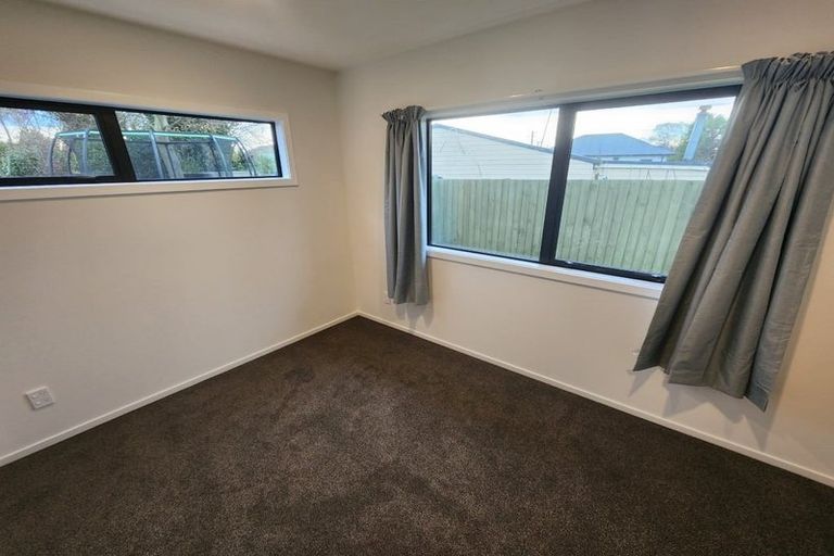 Photo of property in 47 Damien Place, Bromley, Christchurch, 8062