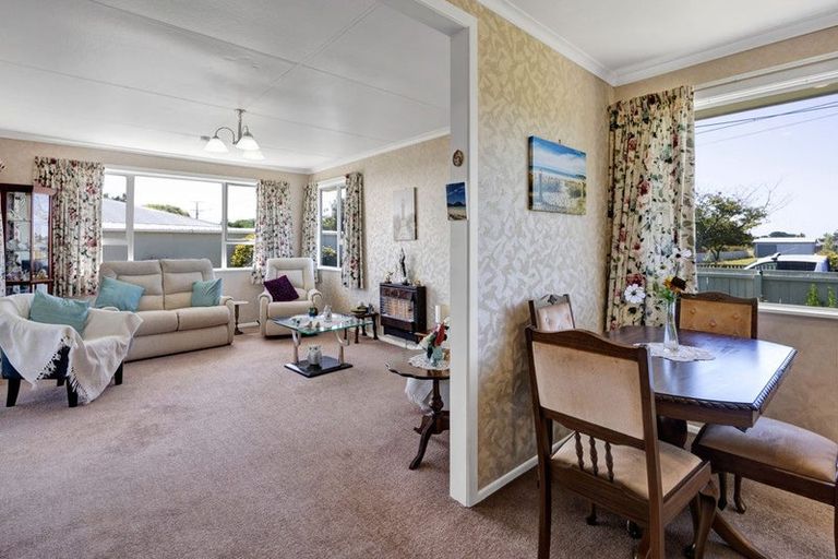 Photo of property in 132 Fairfield Road, Hawera, 4610