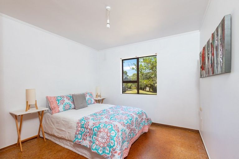 Photo of property in 185 Rahuikiri Road, Tomarata, Wellsford, 0972