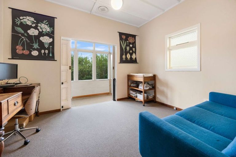 Photo of property in 31 Disley Street, Highbury, Wellington, 6012