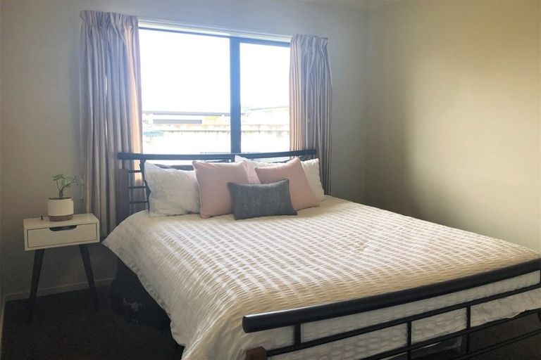 Photo of property in 24 Coby Sydney Drive, Bell Block, New Plymouth, 4312