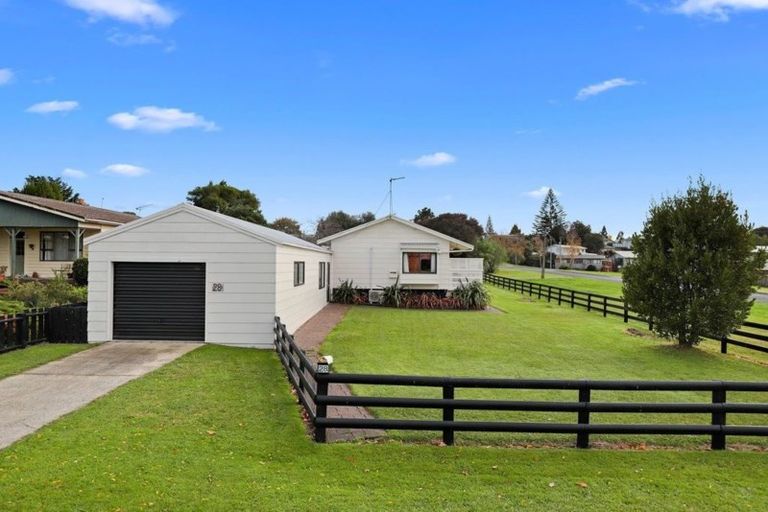 Photo of property in 28 Mahi Road, Te Kauwhata, 3710