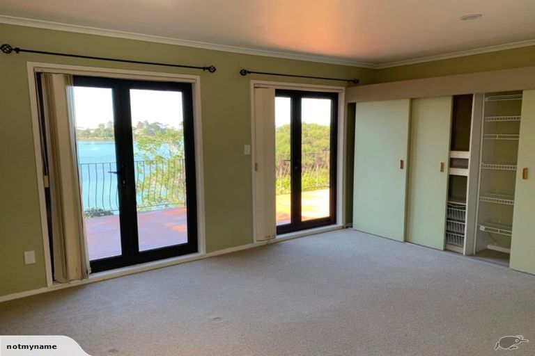 Photo of property in 83 Ferry Parade, Herald Island, Auckland, 0618