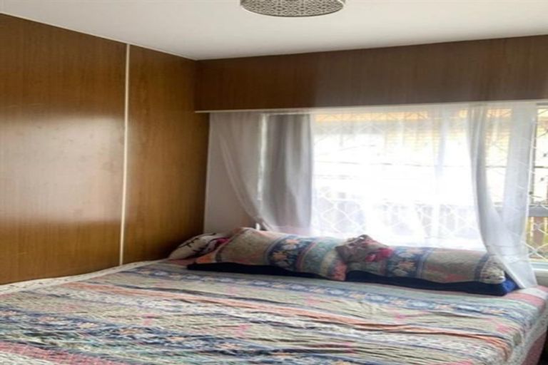 Photo of property in 2/75 Coronation Road, Papatoetoe, Auckland, 2025