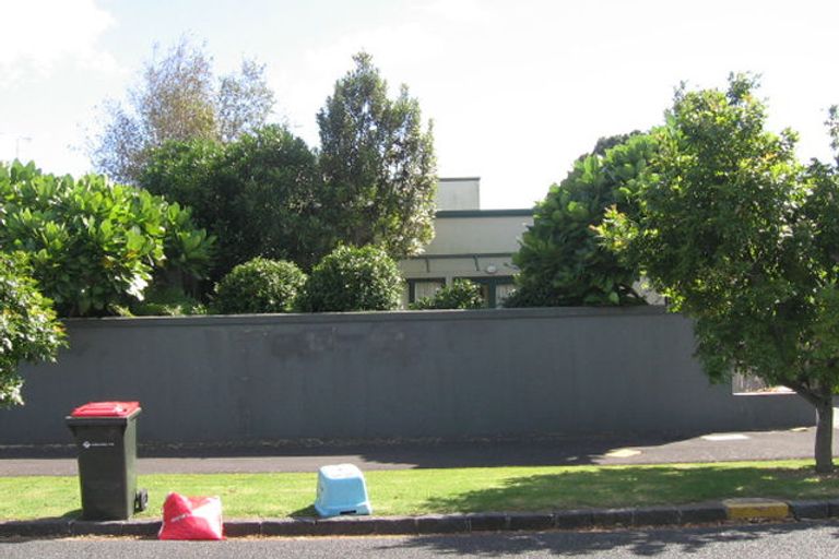 Photo of property in 2/10 Speight Road, Kohimarama, Auckland, 1071