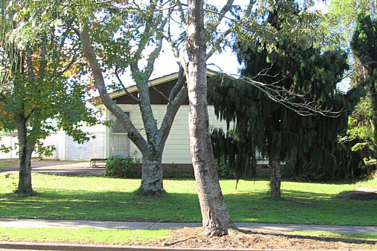 Photo of property in 7 Sandrine Avenue, Clover Park, Auckland, 2019