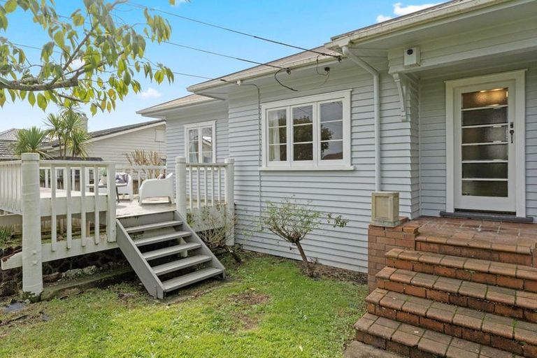 Photo of property in 21 Waiatarua Road, Remuera, Auckland, 1050