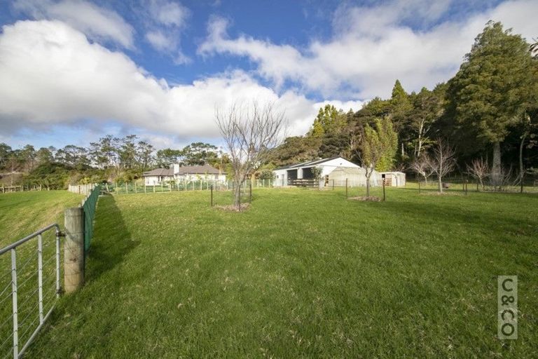 Photo of property in 319a Wishart Road, Helensville, 0875