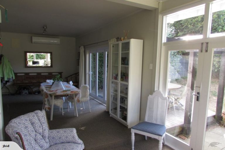 Photo of property in 404 Muritai Road, Eastbourne, Lower Hutt, 5013