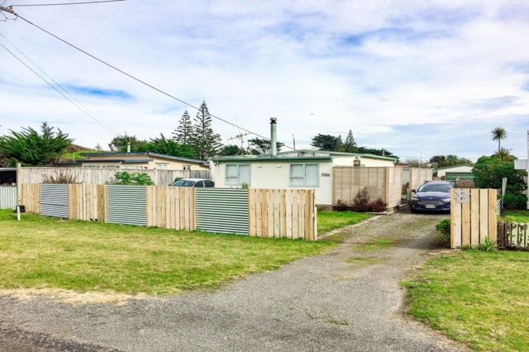 Photo of property in 8 Kauwhata Street, Himatangi Beach, Foxton, 4891