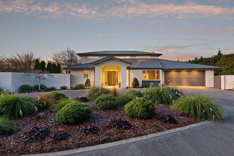 Photo of property in 11 Logan Close, Prebbleton, 7604