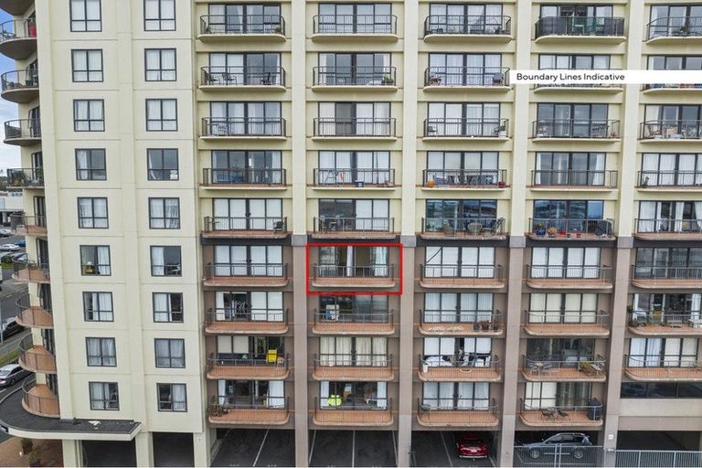 Photo of property in The Rennaissance, 4d/18 Ronwood Avenue, Manukau, Auckland, 2104