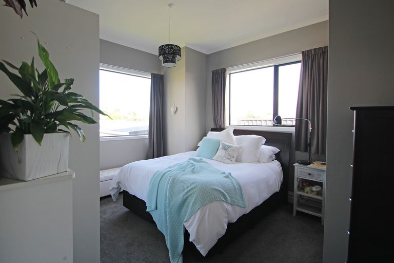 Photo of property in 10 Tweed Street, South Hill, Oamaru, 9400