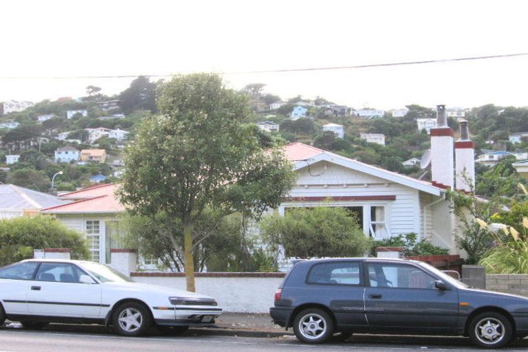 Photo of property in 7 Derwent Street, Island Bay, Wellington, 6023