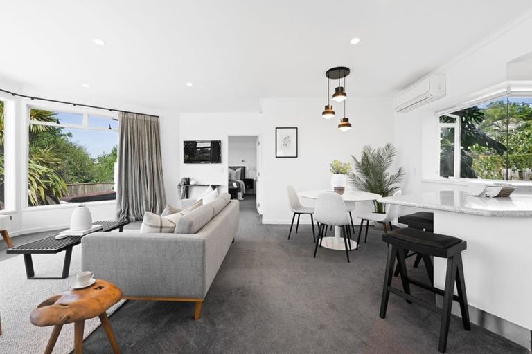 Photo of property in 86 Lake Crescent, Hamilton Lake, Hamilton, 3204