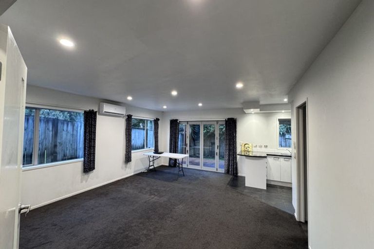 Photo of property in 6c Beldon Place, Pakuranga Heights, Auckland, 2010