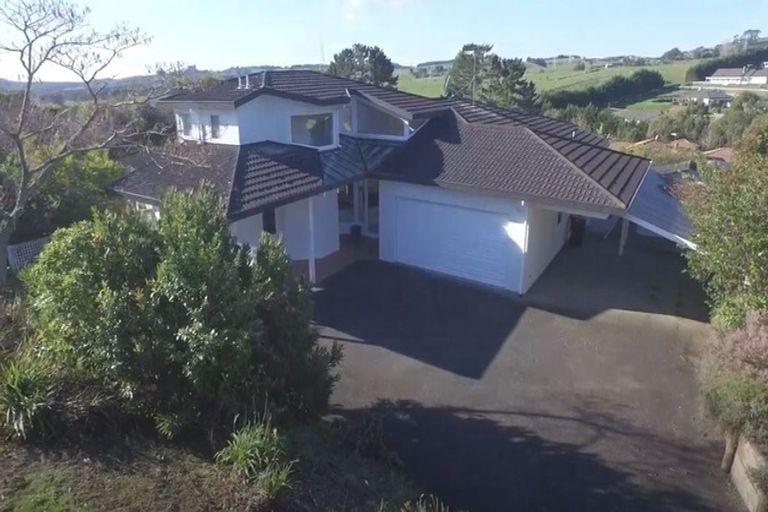 Photo of property in 332e Redoubt Road, Totara Park, Auckland, 2019