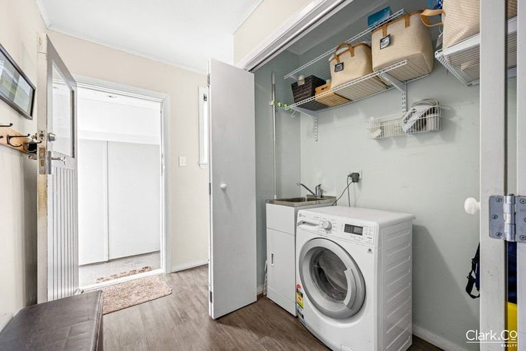 Photo of property in 142 Te Pene Avenue, Titahi Bay, Porirua, 5022