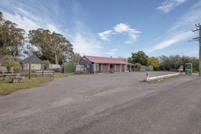 Photo of property in 23 Waipara Flat Road, Waipara, Amberley, 7483