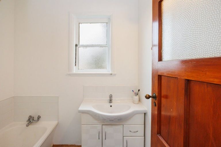 Photo of property in 30 Monmouth Street, Feilding, 4702