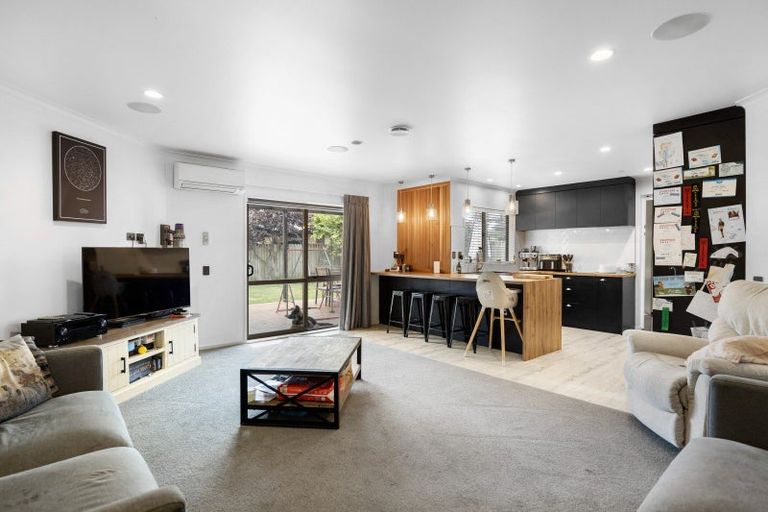 Photo of property in 105 Barrington Drive, Huntington, Hamilton, 3210