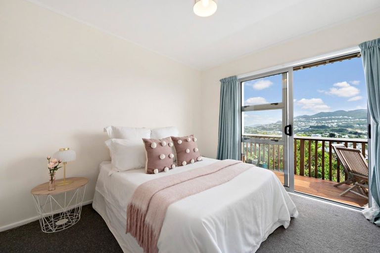 Photo of property in 10b Ceres Crescent, Johnsonville, Wellington, 6037