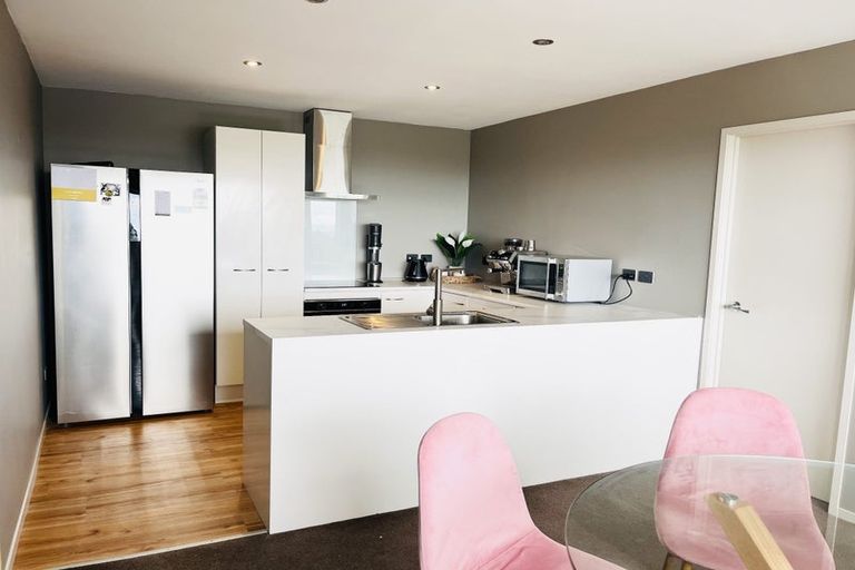 Photo of property in 5 Elliston Crescent, Stanmore Bay, Whangaparaoa, 0932