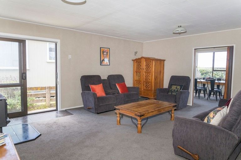 Photo of property in 67 Akitio Esplanade, Akitio, Pongaroa, 4991