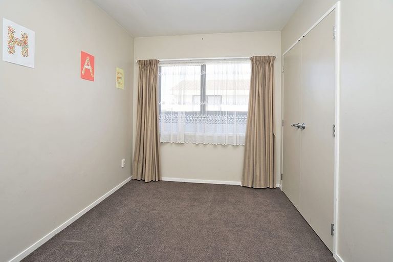 Photo of property in 4g Oak Avenue, Nawton, Hamilton, 3200