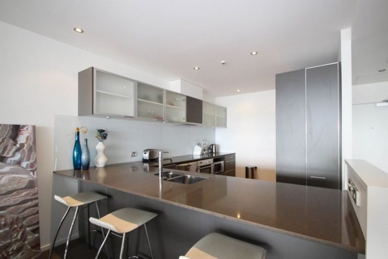 Photo of property in 207/7 Humber Street, Pandora, Napier, 4110