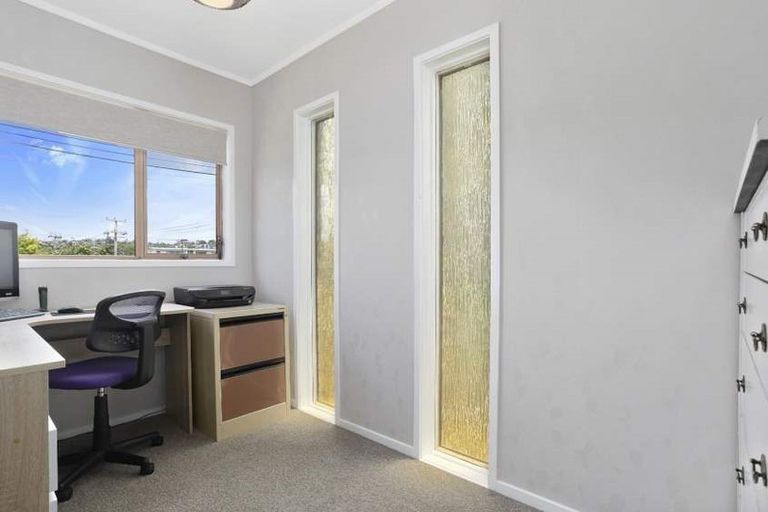 Photo of property in 6/773 Beach Road, Browns Bay, Auckland, 0630