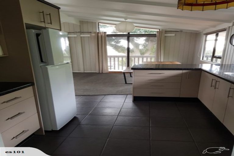 Photo of property in 70a Red Hill Road, Red Hill, Papakura, 2110