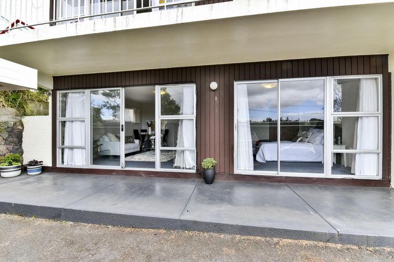 Photo of property in 1/23b Hillsborough Road, Hillsborough, Auckland, 1042