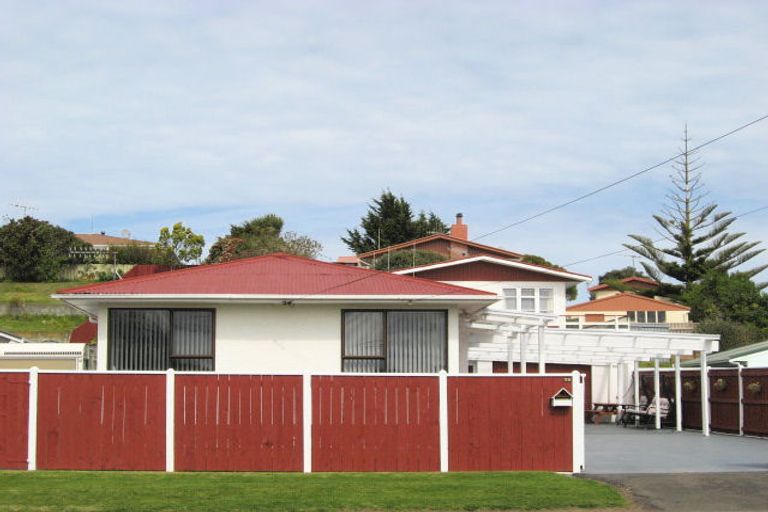 Photo of property in 39 Toi Street, Tawhero, Whanganui, 4501