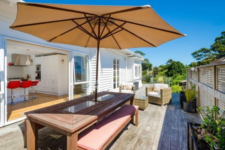 Photo of property in 186 Kauri Road, Whenuapai, Auckland, 0618