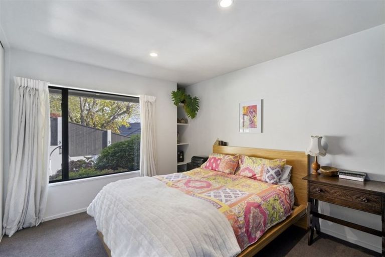 Photo of property in 5 Willow Dell, Westmorland, Christchurch, 8025