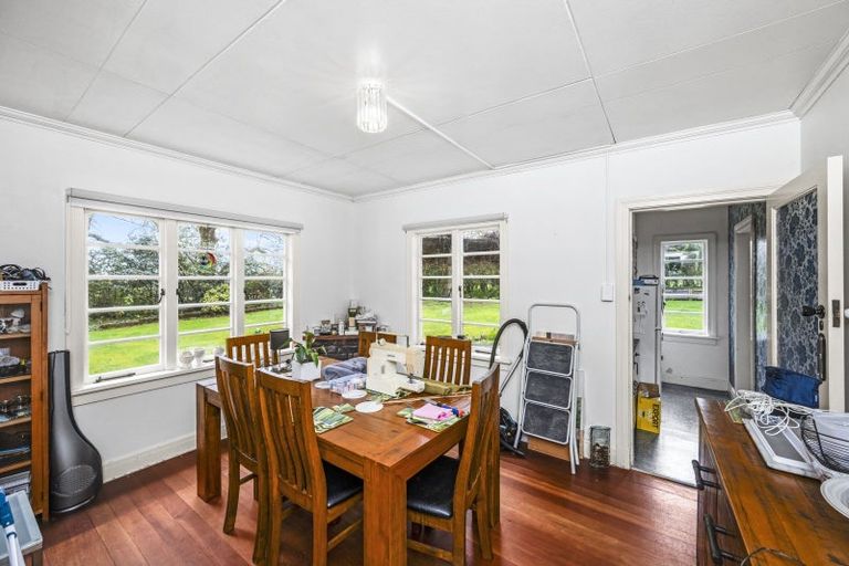 Photo of property in 86 Tawa Road, Kumeu, 0891