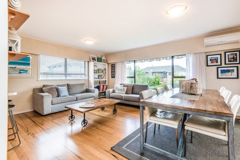 Photo of property in 63 Seacliffe Avenue, Belmont, Auckland, 0622